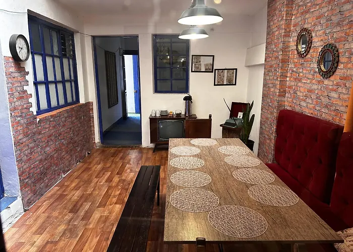 Yuraqtampu- Pardo Casa de hóspedes 3*